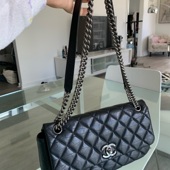 Chanel Aged Lambskin Chain 3 Compartment CC Flap Bag Black - Picture 2 of 11